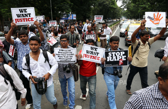 Female photojournalist gang-raped in Mumbai
