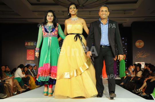 Glamour Style Walk 2013