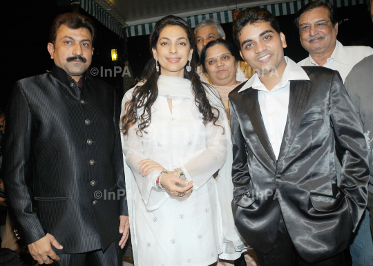 Rahul, Juhi Chawal & Nikhil 