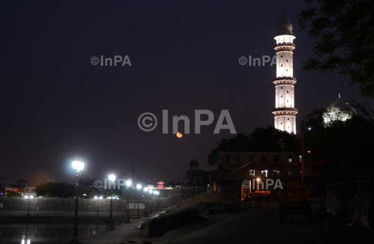 Taj Ul Mosque, Bhopal